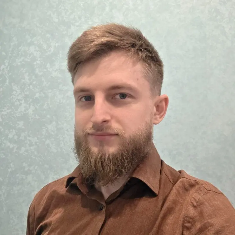 Дмитрий Орехов