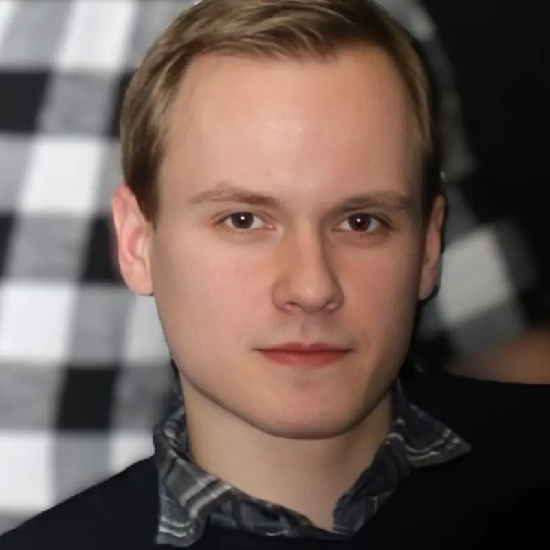 Дмитрий Настоящев