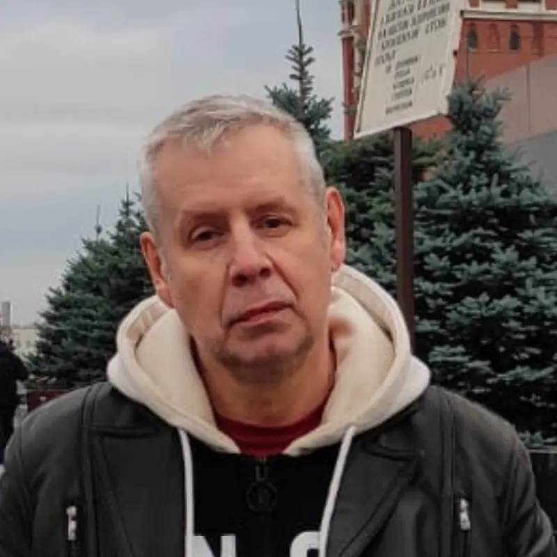 Олег Мич