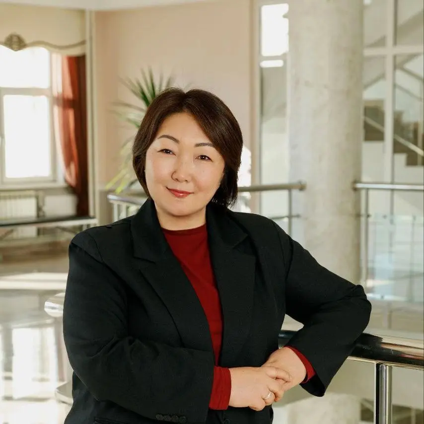 Елена Бальжинимаева