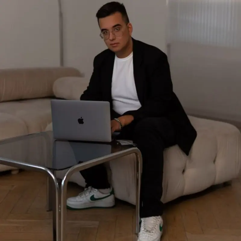 Network member avatar