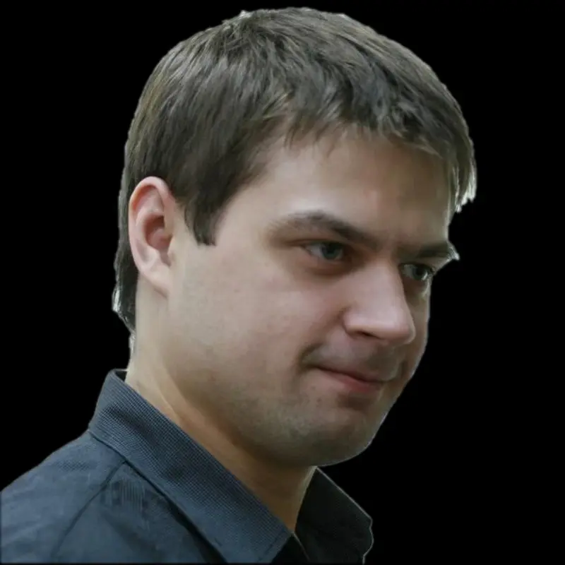 Сергей Капралов