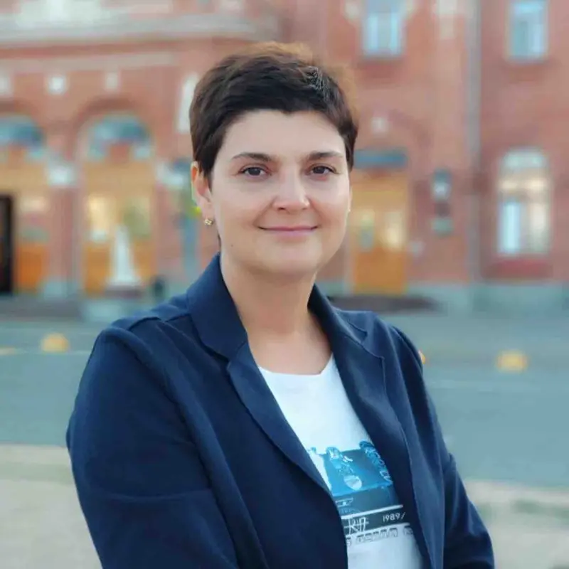 Евгения Попова