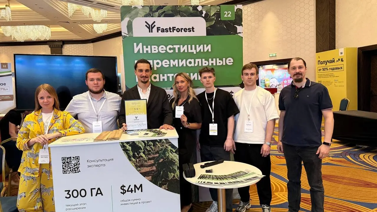 На прошлой неделе были на MiPIF с командой — одной из крупнейших конференций по инвестициям и недвижимости
Выступали как экспоненты | Сетка — социальная сеть от hh.ru