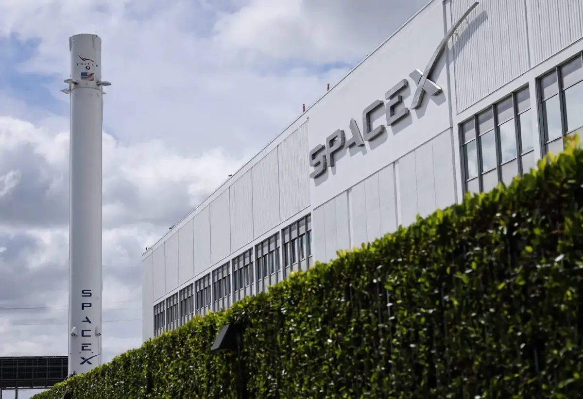 Взгляды на историческое IPO SpaceX от Тома Мюллера:
Том Мюллер, первый сотрудник SpaceX и архитектор её ракетных двигателей, считает предстоящее IPO компании решающим моментом | Сетка — социальная сеть от hh.ru