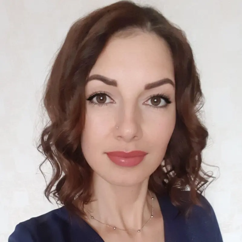 Елена Харитонова