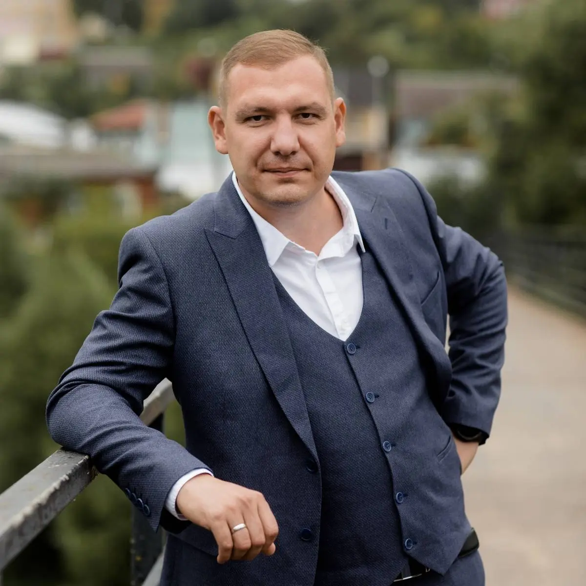 Дмитрий Анисимов