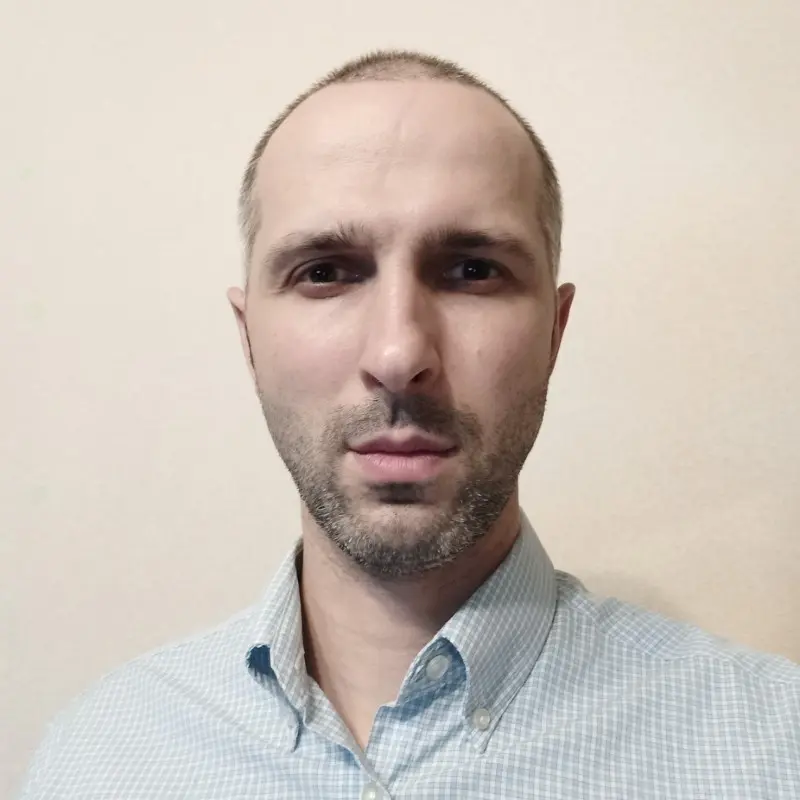 Артем Гуль