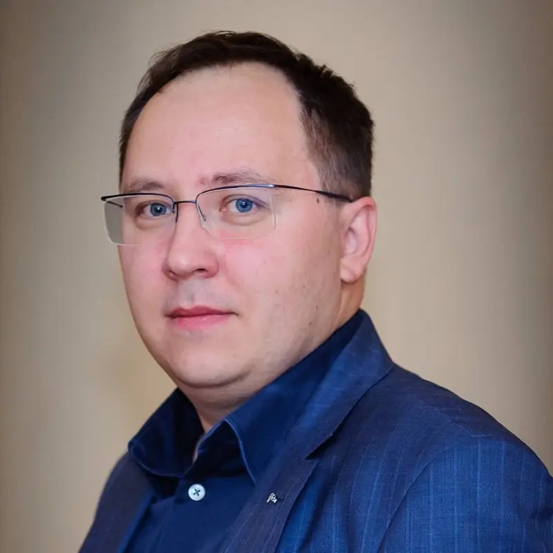 Олег Смирнов | Сетка — социальная сеть от hh.ru