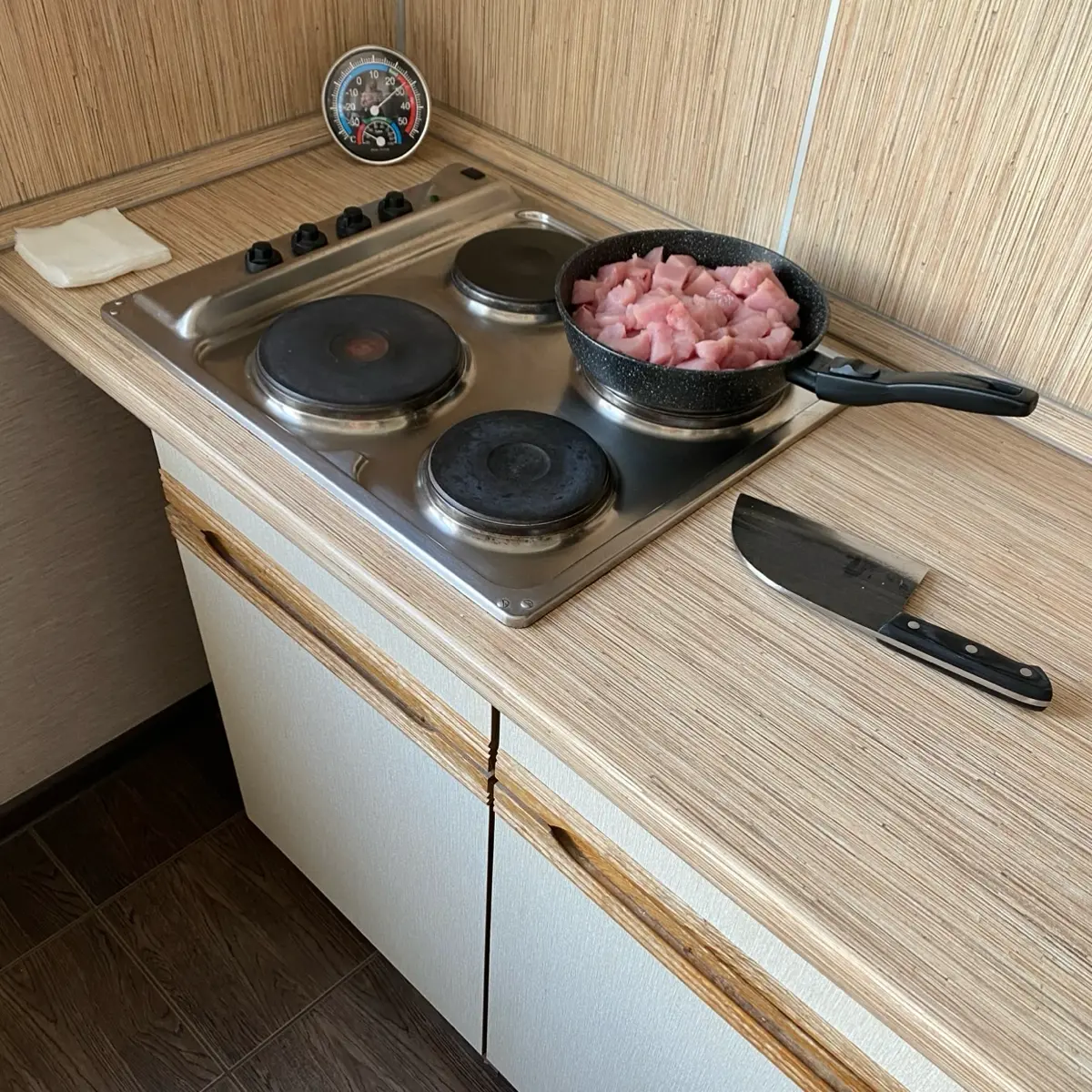 Как вам такой кухонный комбайн?⁣⁣⠀
#кухня #дудка #абьюзер #общение #отношения | Сетка — социальная сеть от hh.ru
