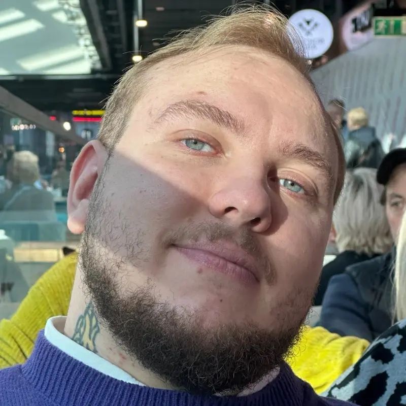 Михаил Майоров