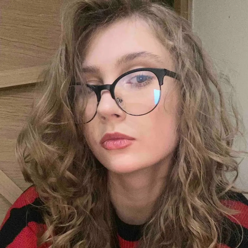 Александра Соколова