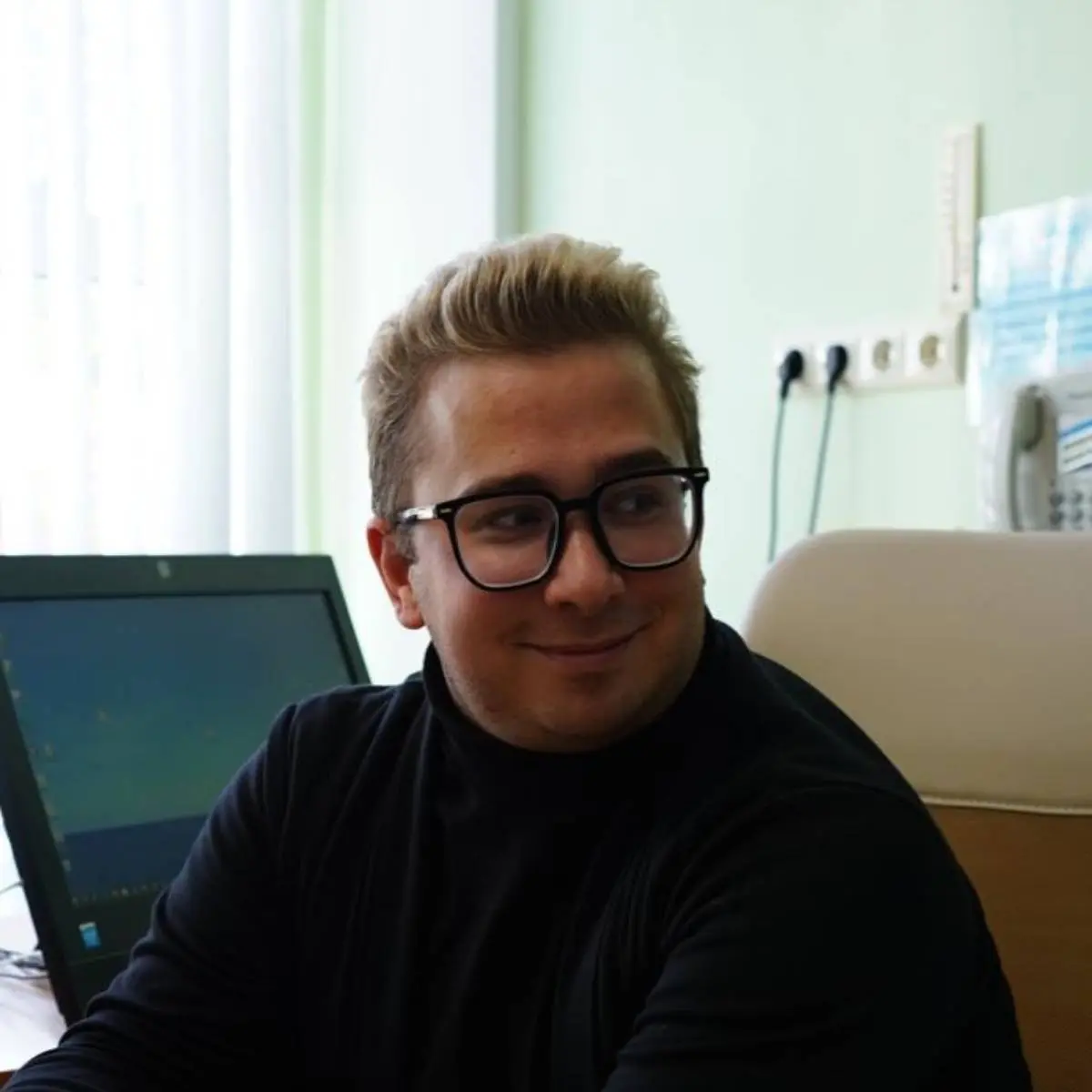 Данил Попов