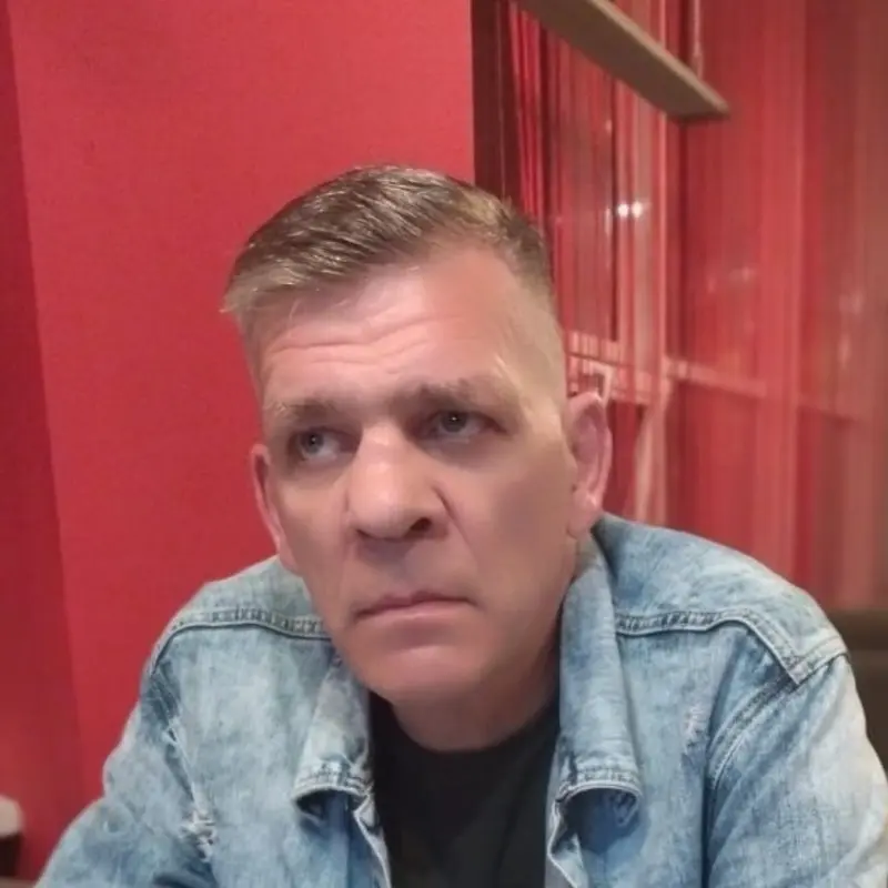 Андрей Меркулов