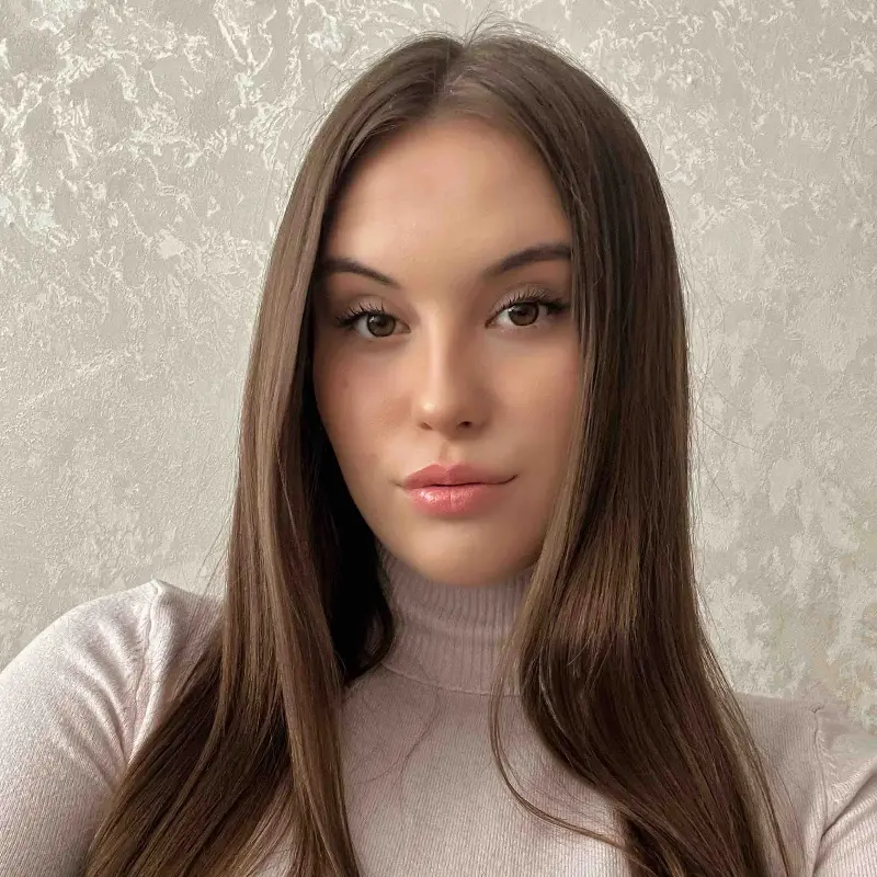 Ева Полуэктова
