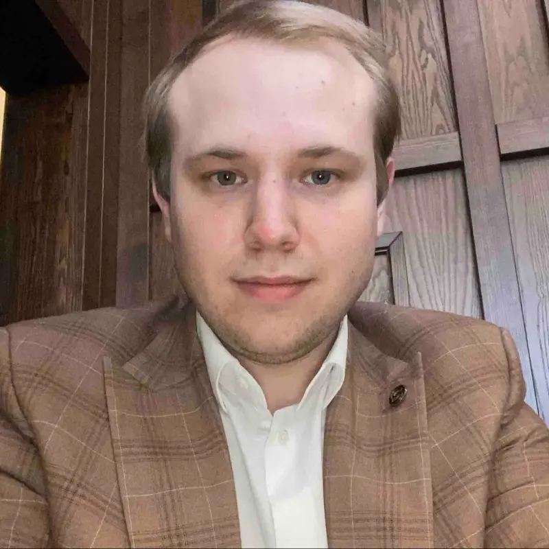 Дмитрий Волков
