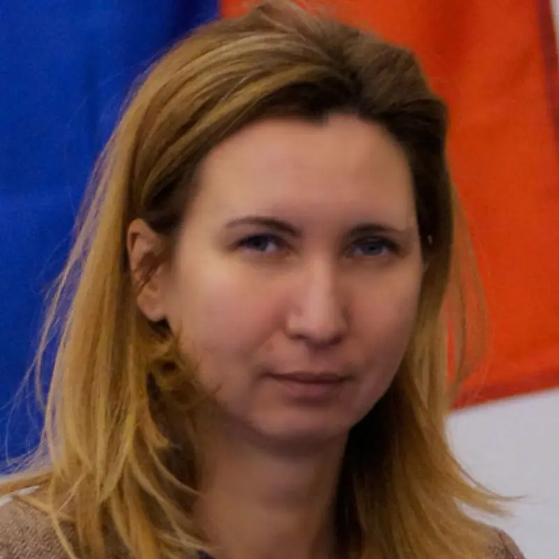 Елена Осмоловская