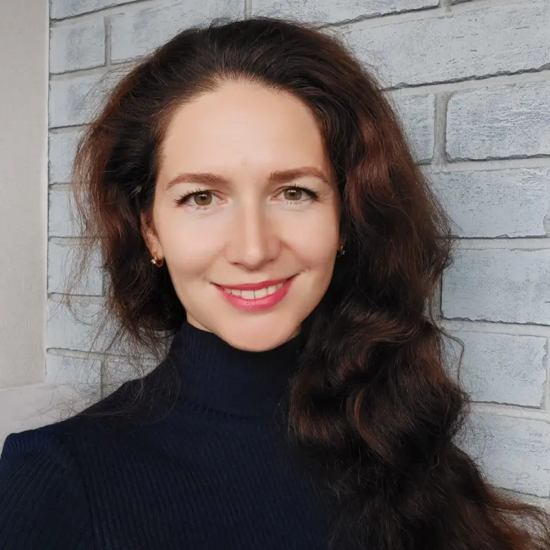 Елена Хороброва