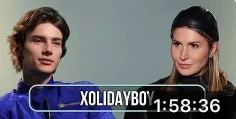 Xolidayboy у Лауры Джугелия
В эфире дофаминовый эксклюзив, коллеги. Вышло интервью Ивана Xolidayboy, артиста, которого невозможно не заметить. Тут и уши, и глаза отдыхают | Сетка — социальная сеть от hh.ru