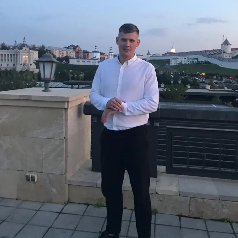 Иван Сергеев