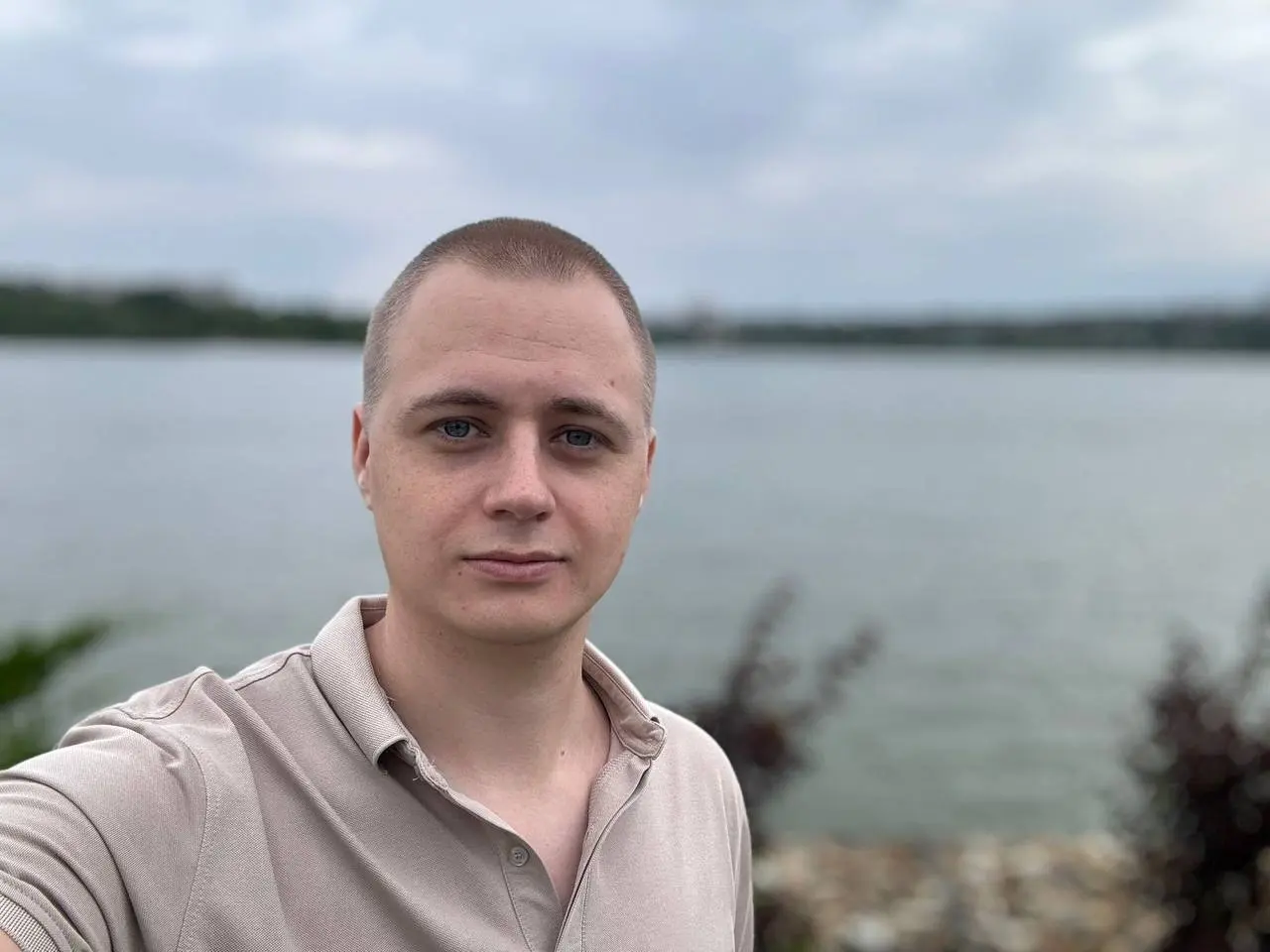 Денис Становой