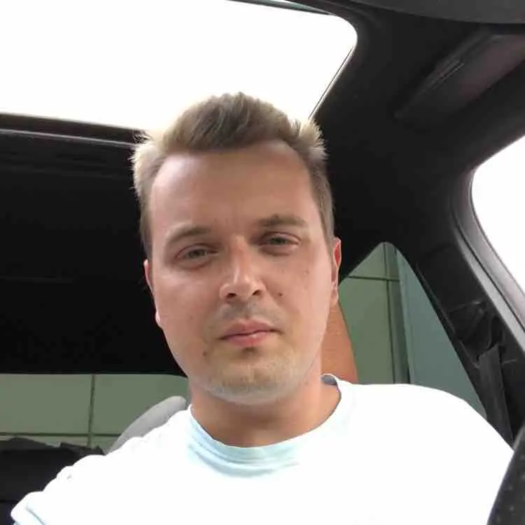 Павел Рябченко
