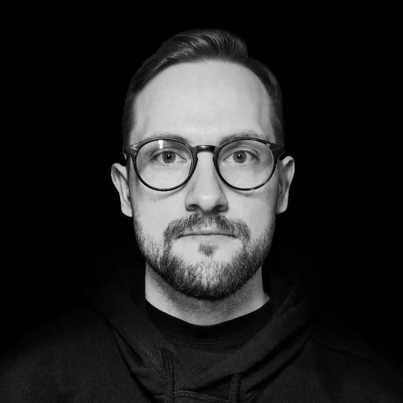 Андрей Титов