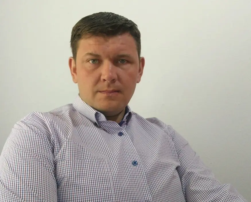 Роман Размахнин