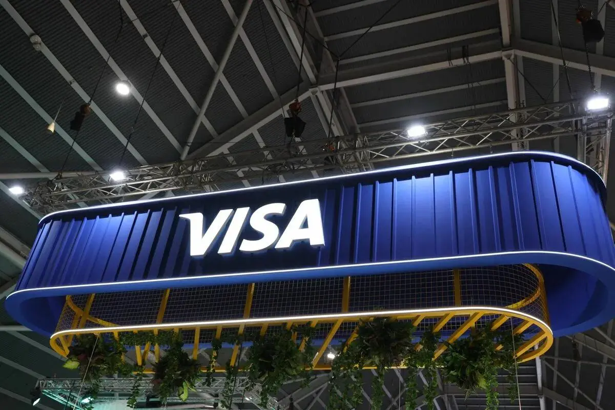Visa x Open AI
Пока мы обсуждаем коллаборации ресторанчиков, кофеен и фэшн-брендов, у нас есть претенденты поинтереснее)
В чем суть партнерства?
🪐 Теперь платежная инфраструктура Visa встроена в экоси... | Сетка — социальная сеть от hh.ru