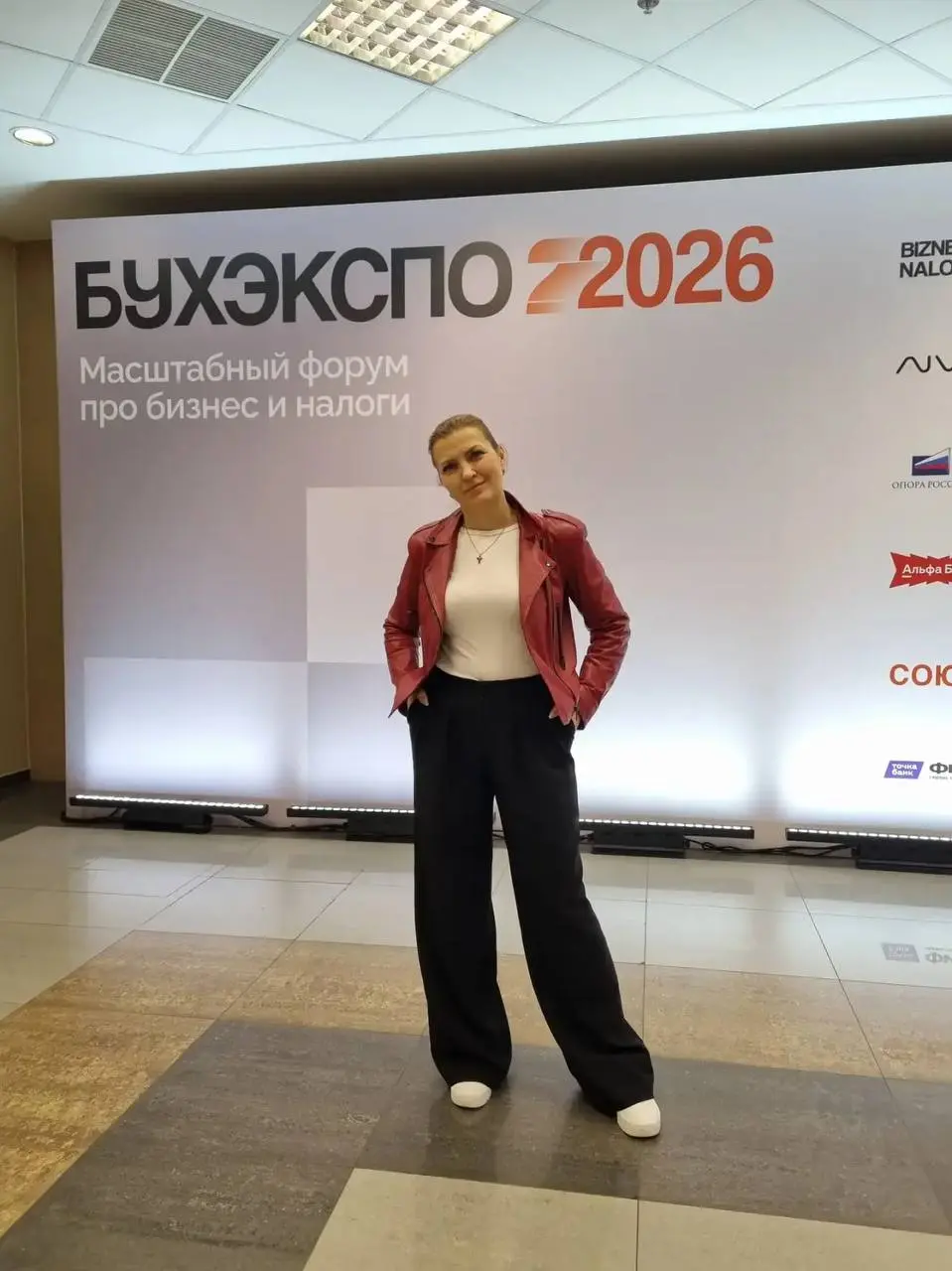 Очень интересными были последние два дня✨
Совсем скоро буду делить с вами подезной информацией и инсайтами | Сетка — социальная сеть от hh.ru
