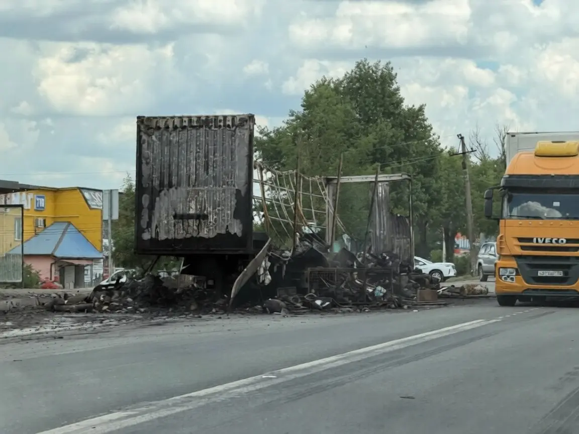 Последствия ночной атаки БПЛА на грузовик на въезде в Мариуполь | Сетка — социальная сеть от hh.ru