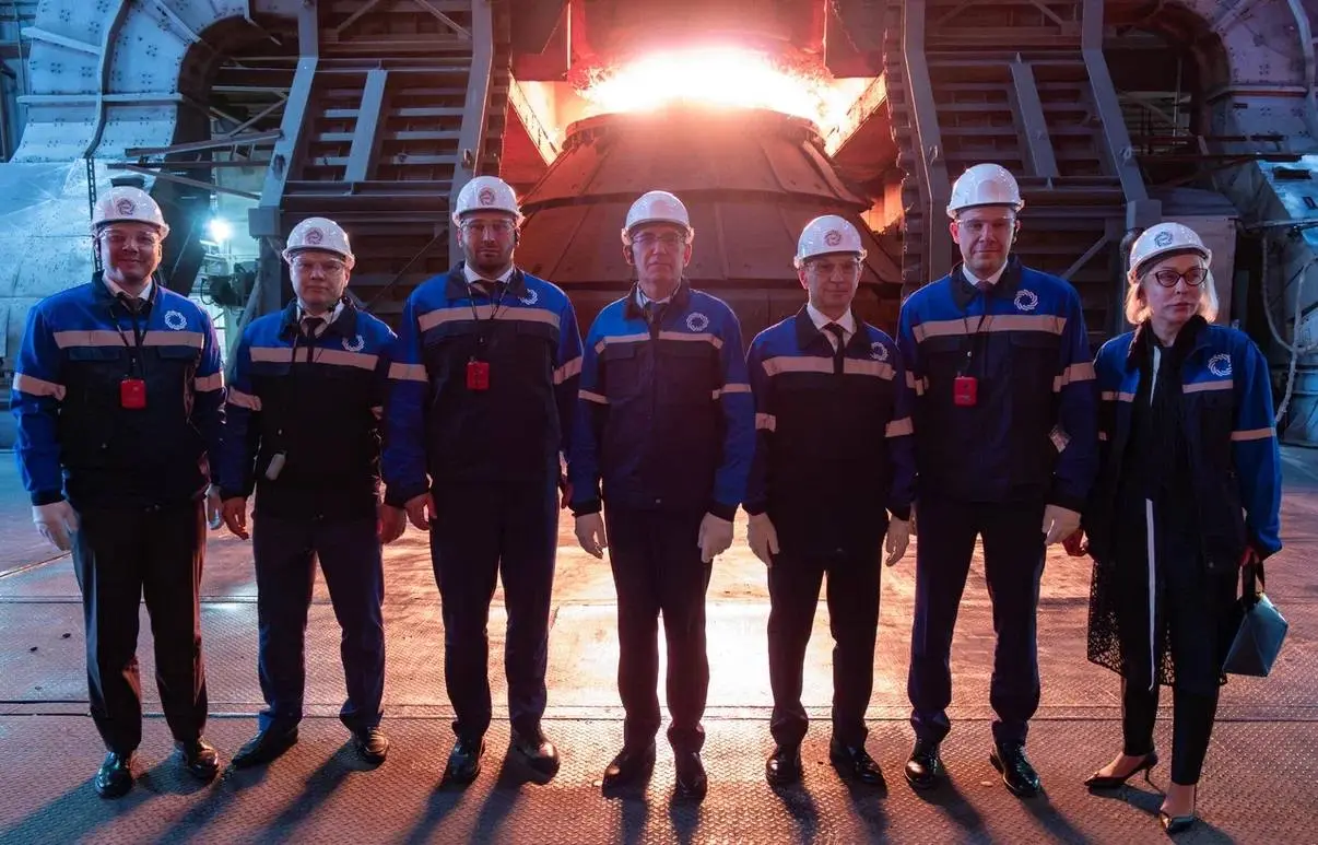 ⚡Глава Минпромторга России посетил завод «Промсорт-Тула»
Глава Минпромторга России Антон Алиханов в сопровождении губернатора Тульской области Дмитрия Миляева и президента ПМХ Евгения Зубицкого ознако... | Сетка — социальная сеть от hh.ru