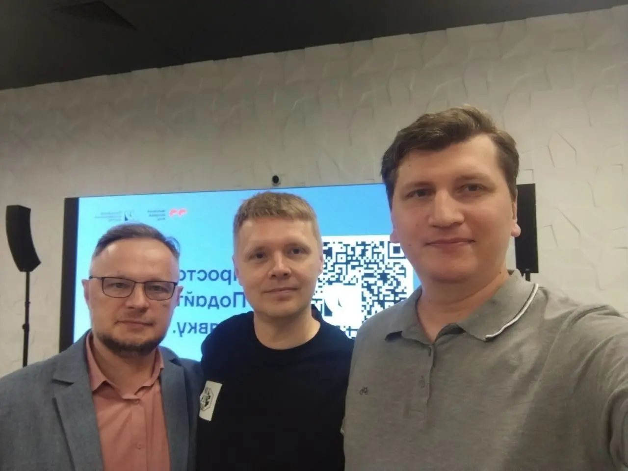 Три венчурных богатыря!
Лет 100 экспертизы в инновациях на троих и все из нашего канала! | Сетка — социальная сеть от hh.ru