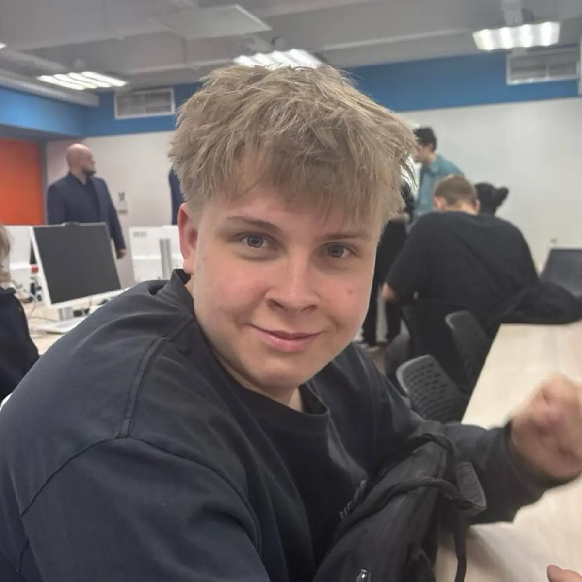 Владимир Махортов