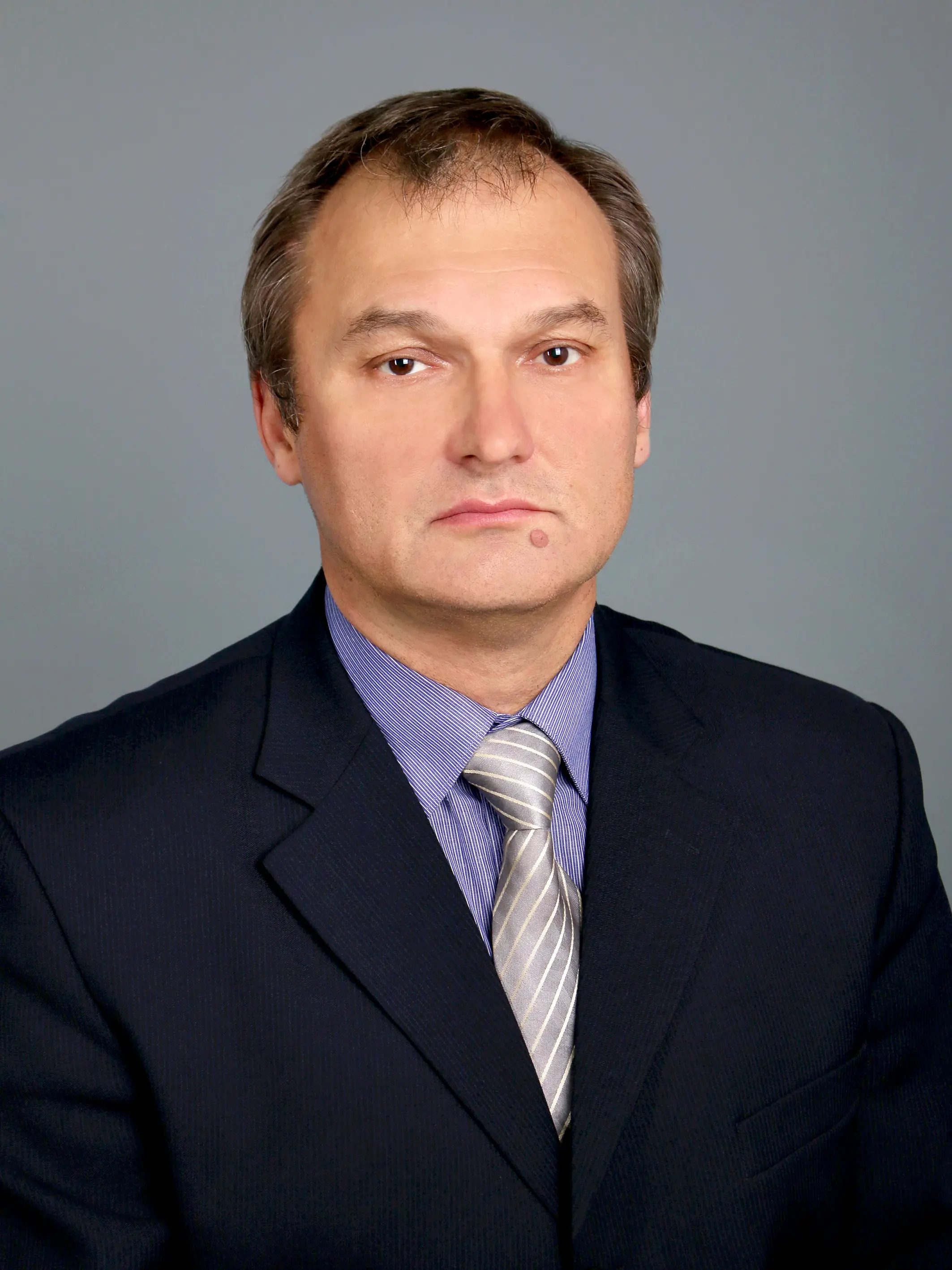 Александр Васильев