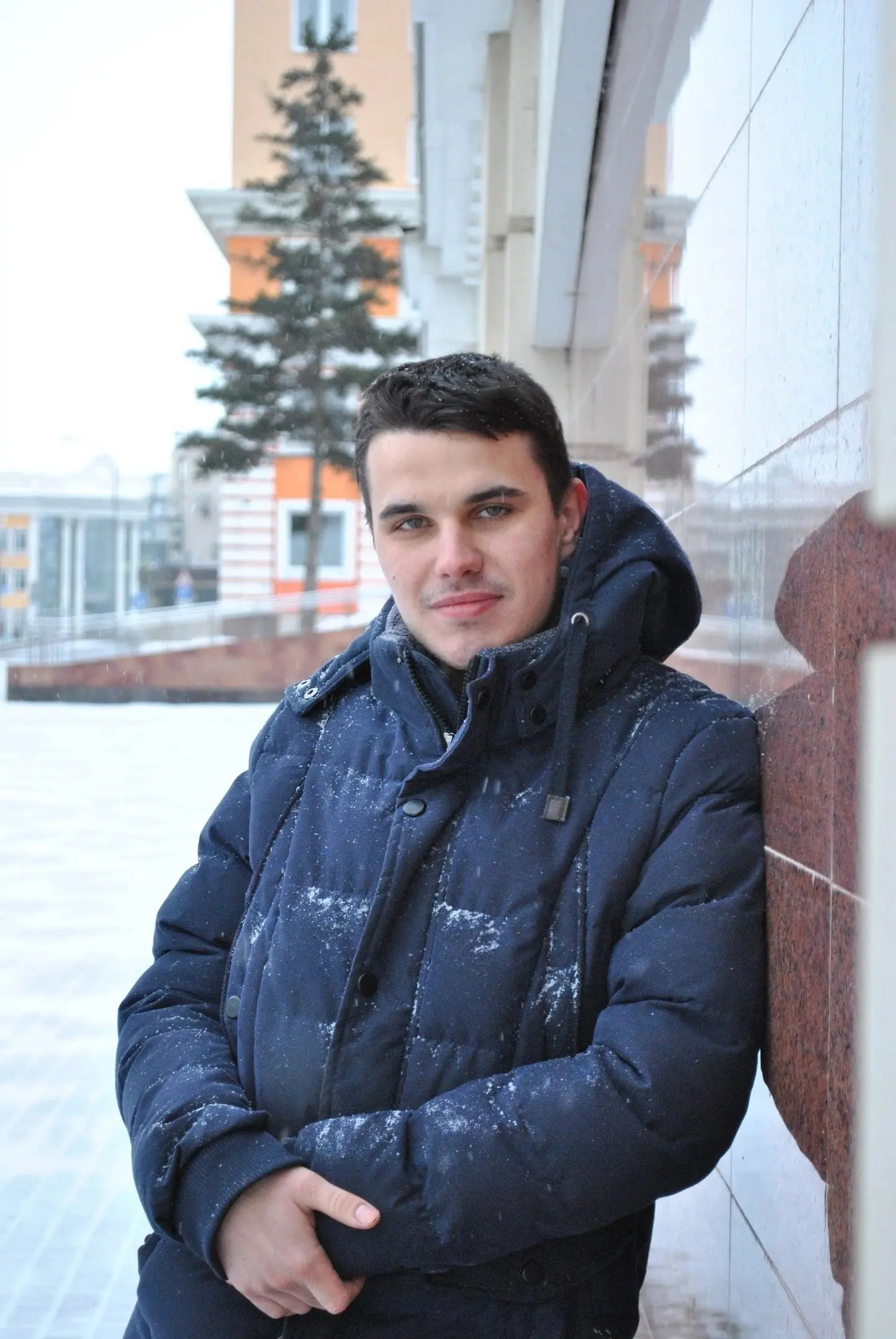 Пётр Ларенков