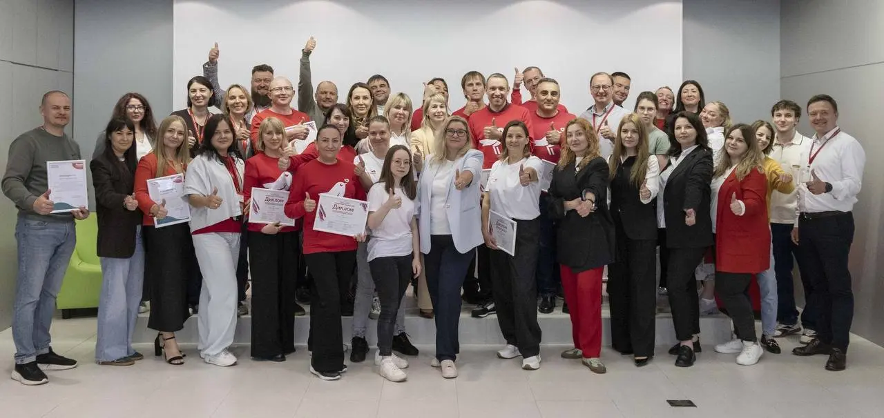 ⚡ АШАН празднует победы: итоги Чемпионата Розничных профессий
С 16 по 18 апреля в Дворце Ирины Винер прошел II Чемпионат, где наши коллеги боролись с сильными соперниками из других ритейлеров - «О’кей... | Сетка — социальная сеть от hh.ru