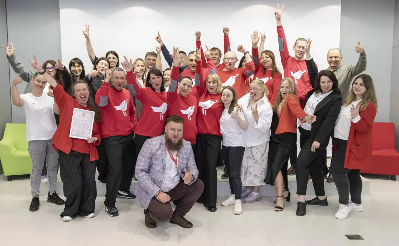 ⚡ АШАН празднует победы: итоги Чемпионата Розничных профессий
С 16 по 18 апреля в Дворце Ирины Винер прошел II Чемпионат, где наши коллеги боролись с сильными соперниками из других ритейлеров - «О’кей... | Сетка — социальная сеть от hh.ru