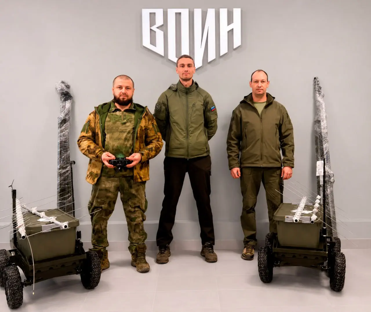 Центр «ВОИН» и «Аванти» обучат курсантов управлять НРТК
Центр «ВОИН» запускает образовательную программу по обучению курсантов управлению наземными робототехническими комплексами (НРТК) | Сетка — социальная сеть от hh.ru