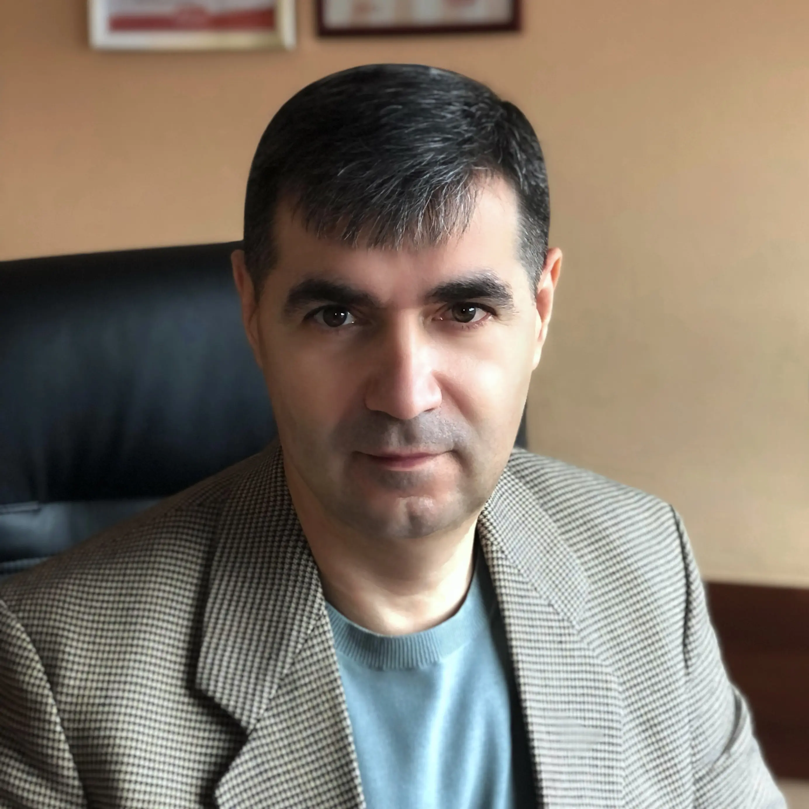 Дмитрий Вартанов