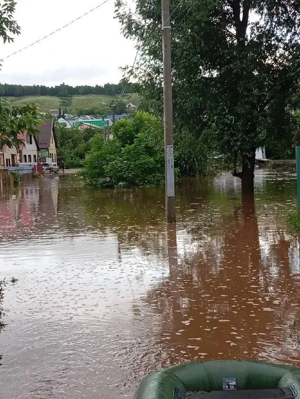 Вчера шокировали новости из моего спокойного и родного города Бугуруслан
Катаклизм в виде ливней затопил город, улицы и дома людей
Дома, которые я знаю всю жизнь с детства
Женщины Бугуруслана организо... | Сетка — социальная сеть от hh.ru