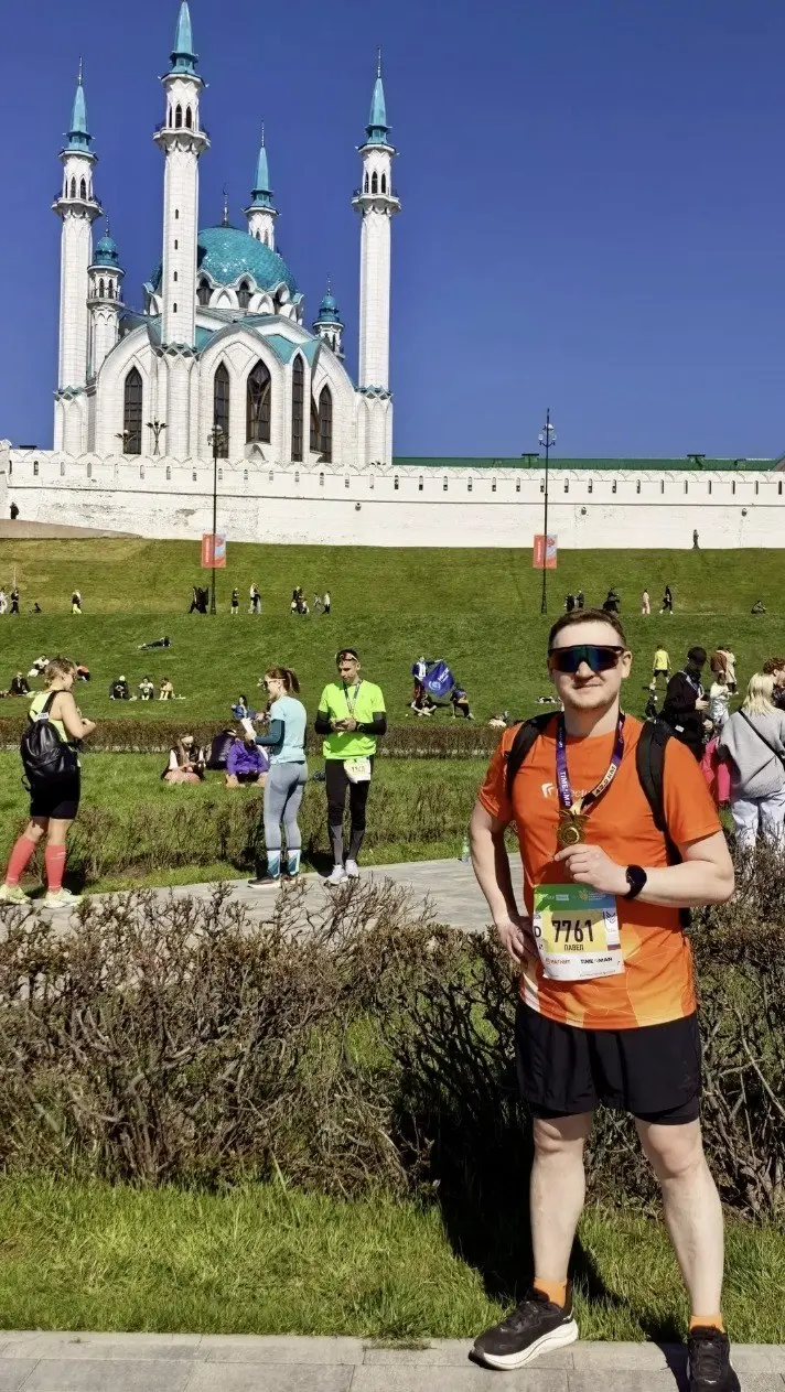 Пробежали 100+ км вместе
Май и июнь стали для #directumpeople наполнены финишными прямыми: Казанский марафон, «Эстафета Мира» в Ижевске, «Зелёный марафон», «ЗАБЕГ 2026», старты по Садовому кольцу в Мо... | Сетка — социальная сеть от hh.ru