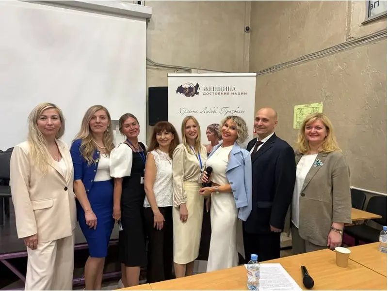 Российское женское лидерство, как гармония традиций и перемен
#Россия #Москва #МИИУЭП #Сотрудничество #Конкурс #Женщины #Красота #КруглыйСтол #Итоги | Сетка — социальная сеть от hh.ru