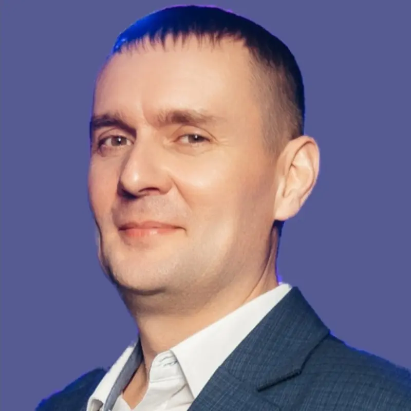 Максим Сурин