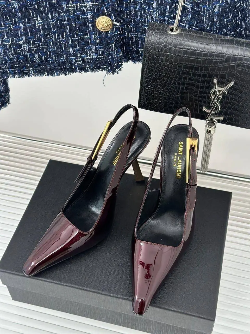 ▪️SALE 🖤 Премиум
▪️В наличии 36-41 размеры
▪️Цена 10.000₽
▪️Доставка-примерка по Москве
▪️ @byMarybelle
▪️Отправка в регионы ✈️ в этот же день | Сетка — социальная сеть от hh.ru