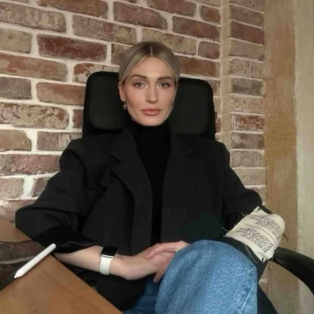 Анна Ахметьянова