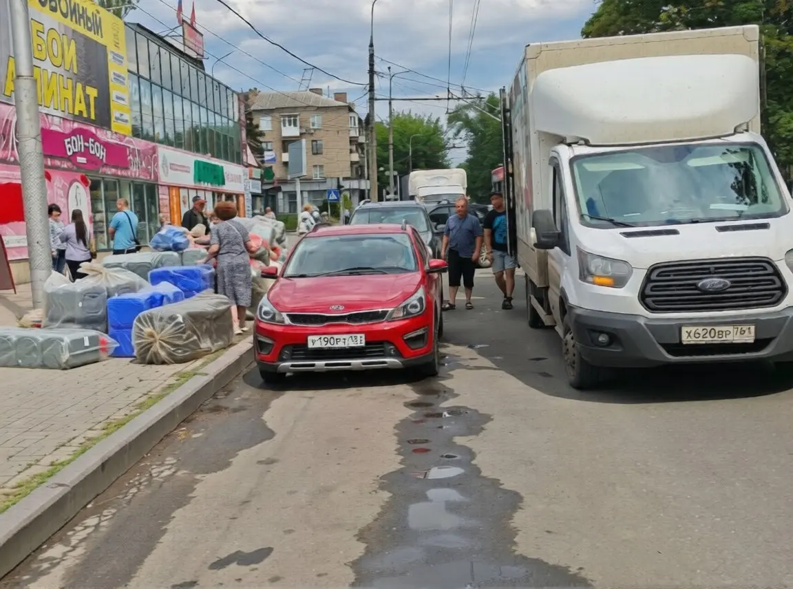 Водитель газели перегородил дорогу троллейбусу на Калининском рынке | Сетка — социальная сеть от hh.ru