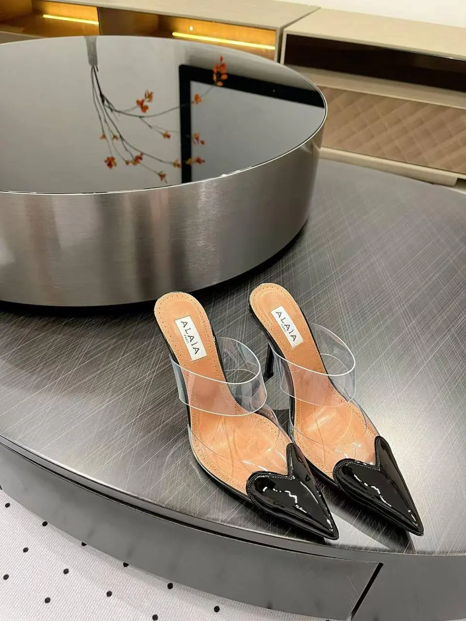 ▪️Премиум 🖤
▪️В наличии 36-41 размеры
▪️Цена 15.500₽
▪️Доставка-примерка по Москве
▪️ @byMarybelle
▪️Отправка в регионы ✈️ в этот же день | Сетка — социальная сеть от hh.ru