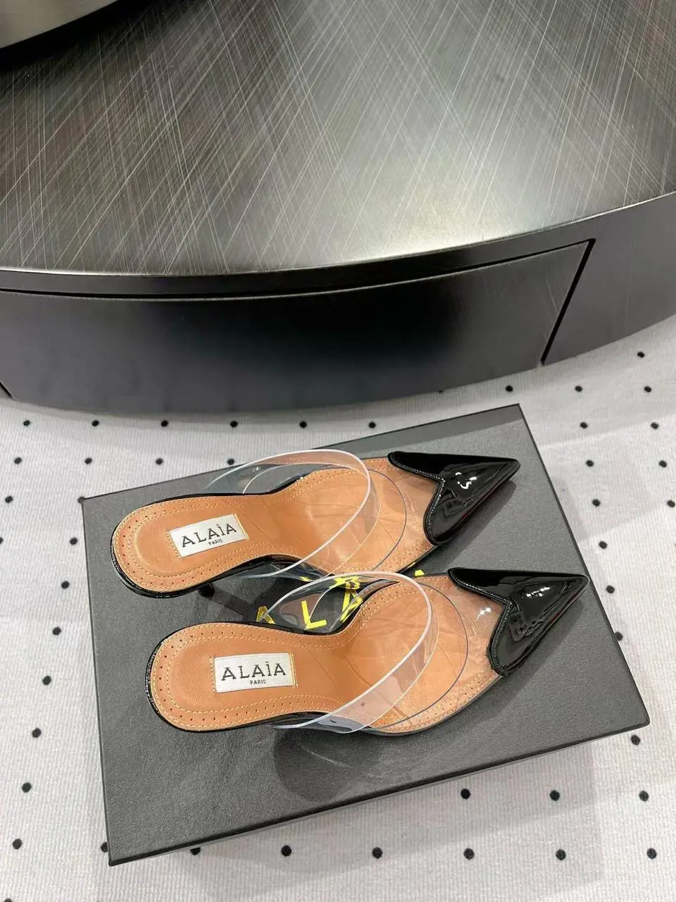 ▪️Премиум 🖤
▪️В наличии 36-41 размеры
▪️Цена 15.500₽
▪️Доставка-примерка по Москве
▪️ @byMarybelle
▪️Отправка в регионы ✈️ в этот же день | Сетка — социальная сеть от hh.ru