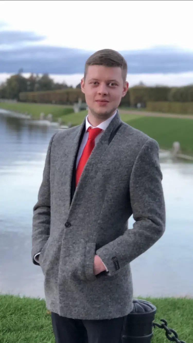 Александр Грибов